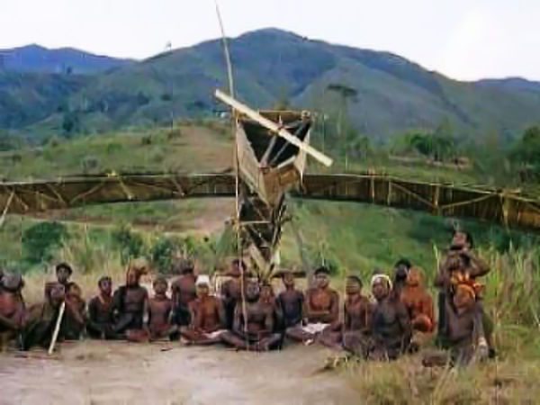 Cargo Cult Thinking - Pacific islanders Story